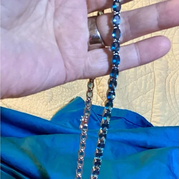 Elegant Blue and Silver Necklace - Picture 3 of 4